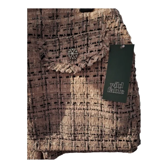 ❗️5/$25❗️WILD FABLE Tweed Tan SKorts - Picture 3 of 3